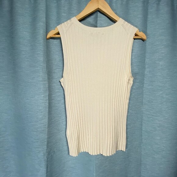 Sleeveless Ribbed Dress Tank - Picture 4 of 4